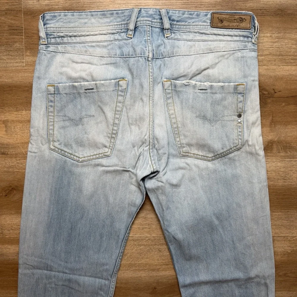 Diesel Belther Jeans Men 32x32 Blue Slim Tapered Light Wash Distress Fade 0827F
